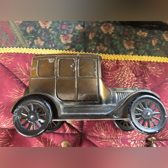 Other - Vintage Car Brass Bank